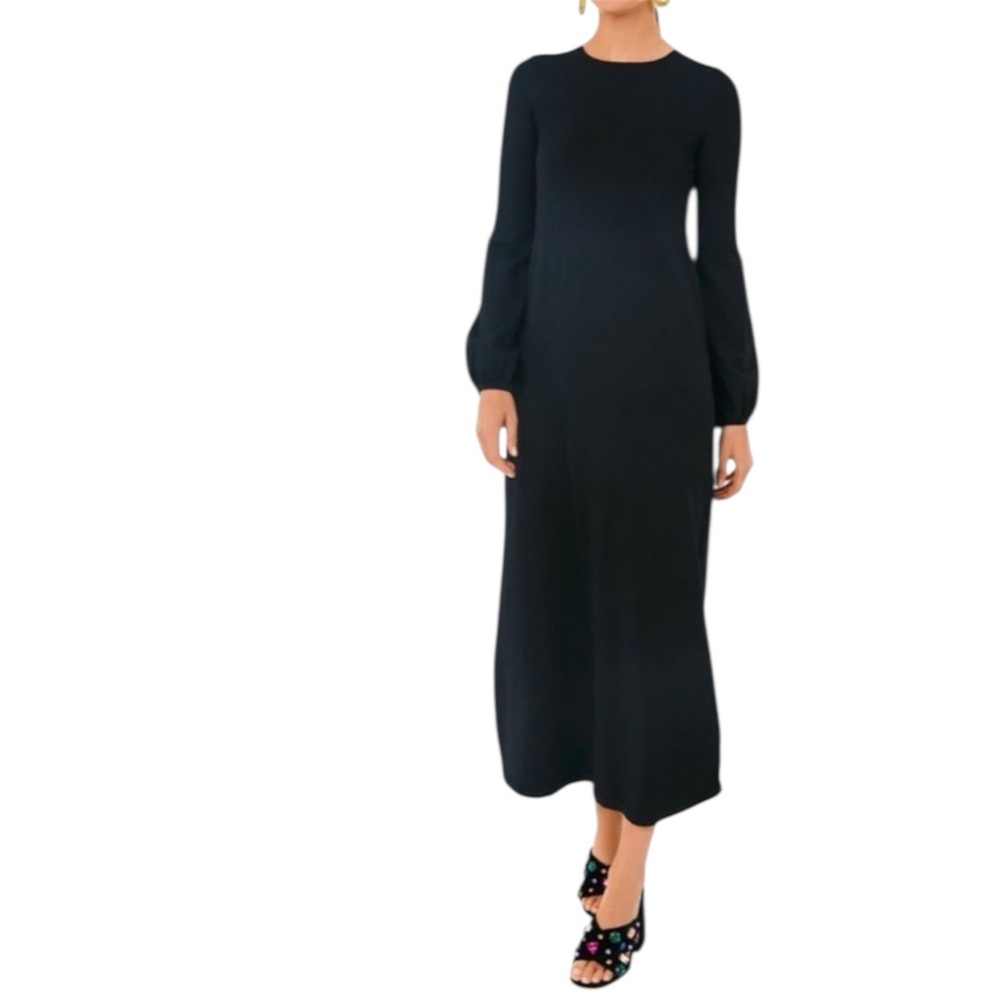 Pomander Place Elegant Black Long Sleeve Dress